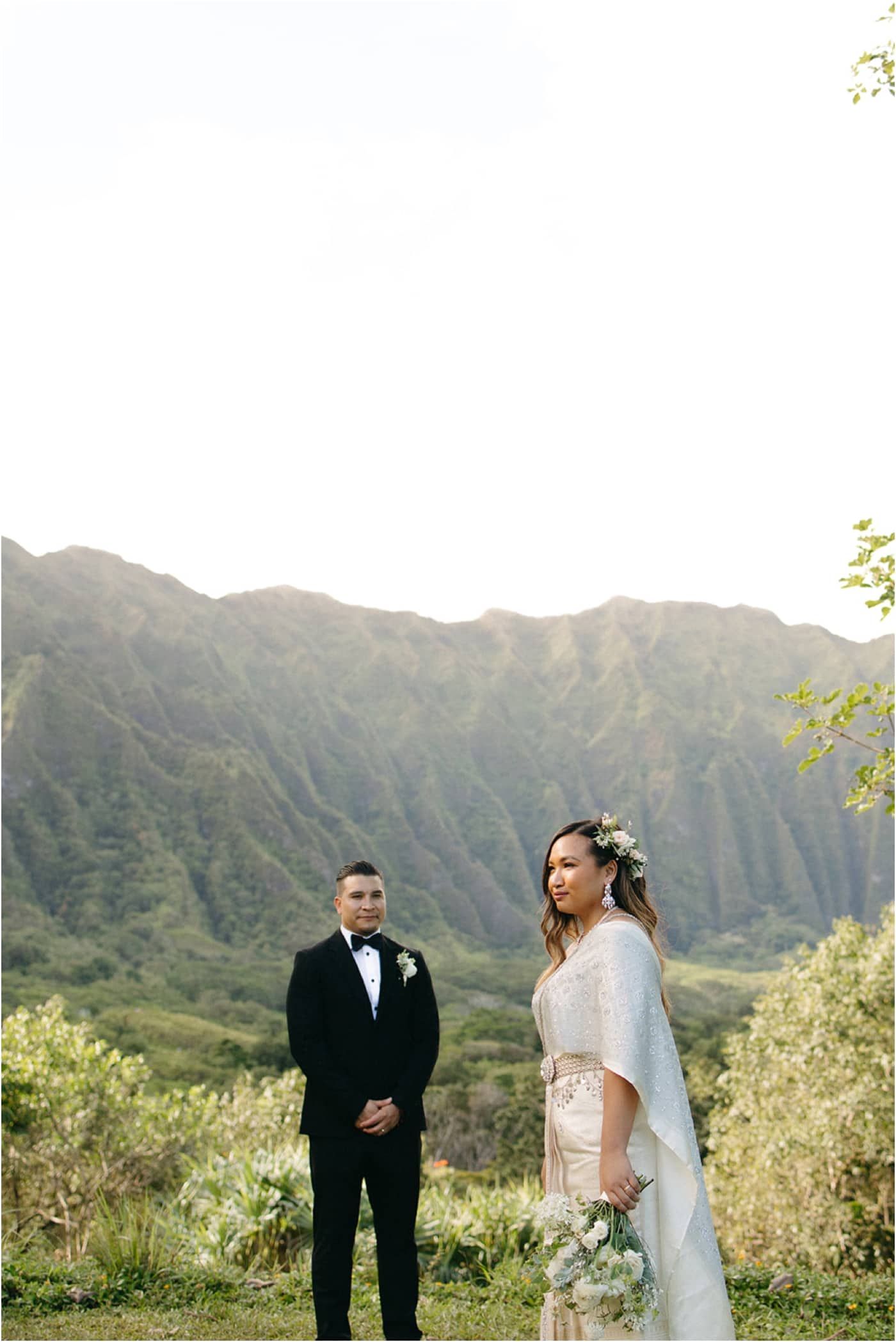 How to Elope with Family - Hawaii elopement photographer